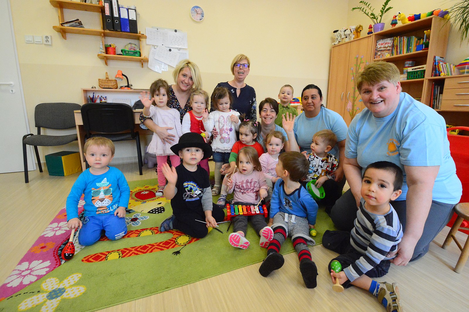 Képek a Családháló díjat kapott Napraforgó Bölcsődéből